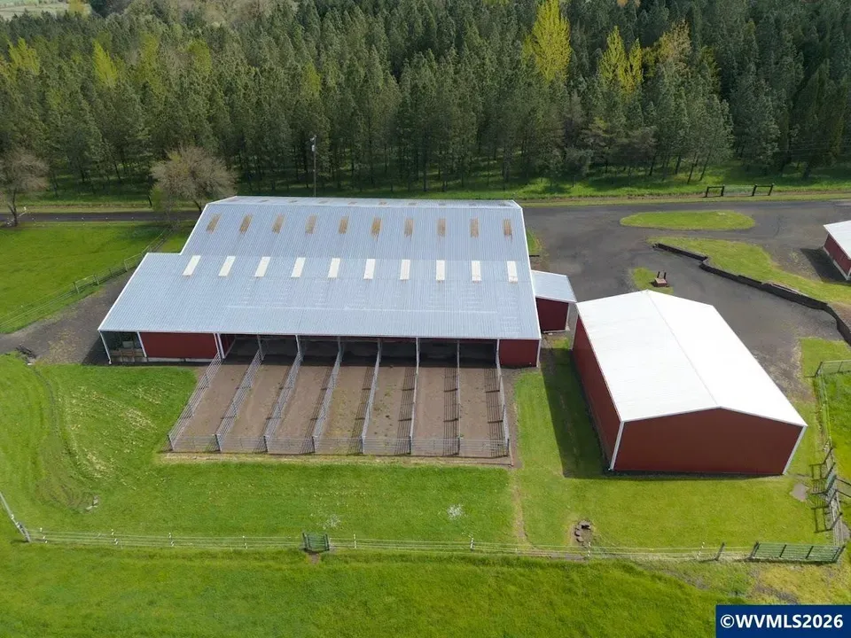 3 Bed 2 Bath Established Mid-Century Residence in Corvallis, OR - 3