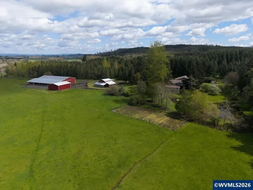 3 Bed 2 Bath Established Mid-Century Residence in Corvallis, OR - 4