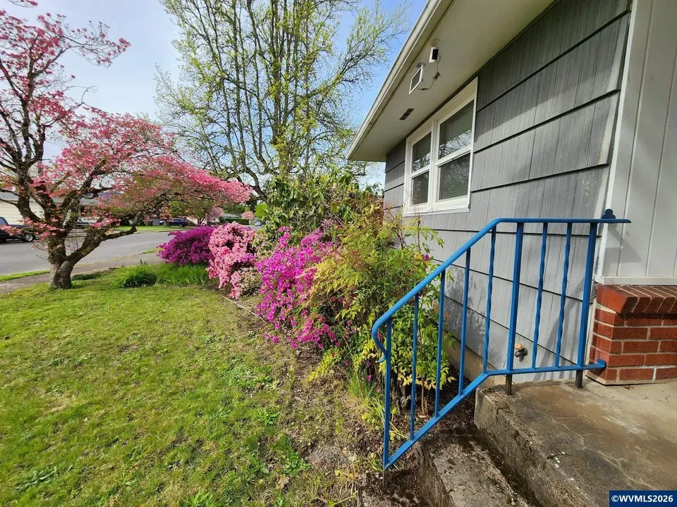 3 Bed 2 Bath Established Mid-Century Residence in Corvallis, OR - 5