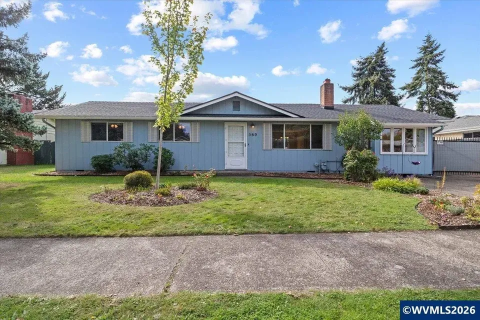 3 Bed 2 Bath Established Mid-Century Residence in Corvallis, OR - 2