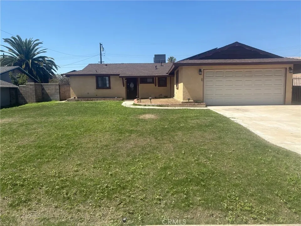 3 Bed 2 Bath Established Mid-Century Residence in Fontana, CA