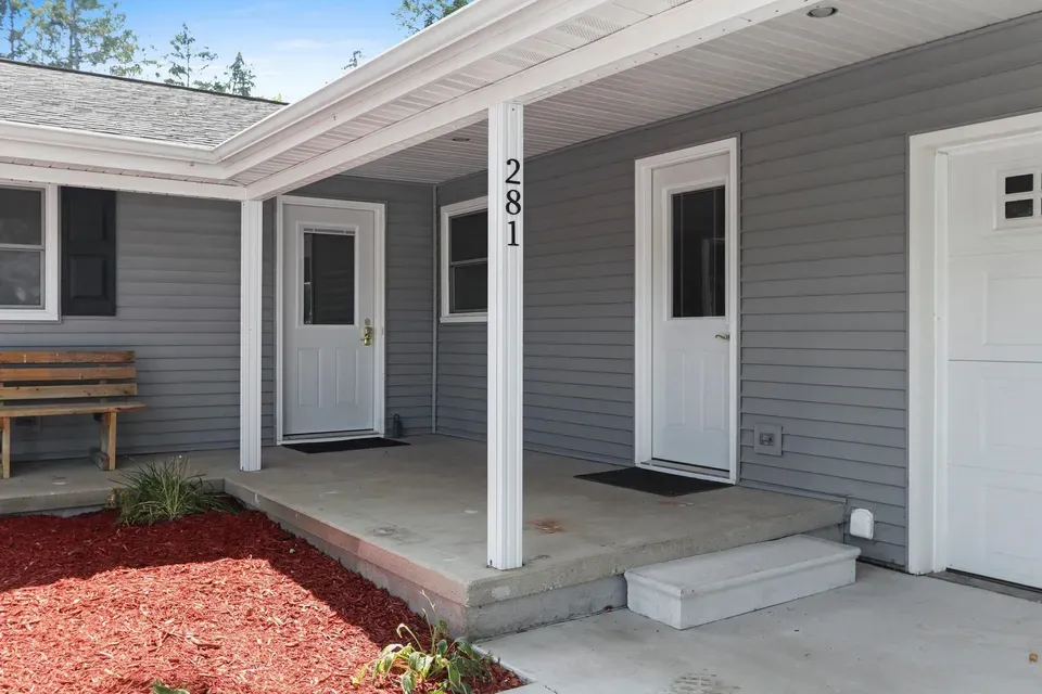 3 Bed 2 Bath Established Mid-Century Residence in Green Bay, WI - 4