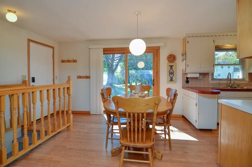 3 Bed 2 Bath Established Mid-Century Residence in Green Bay, WI - 4