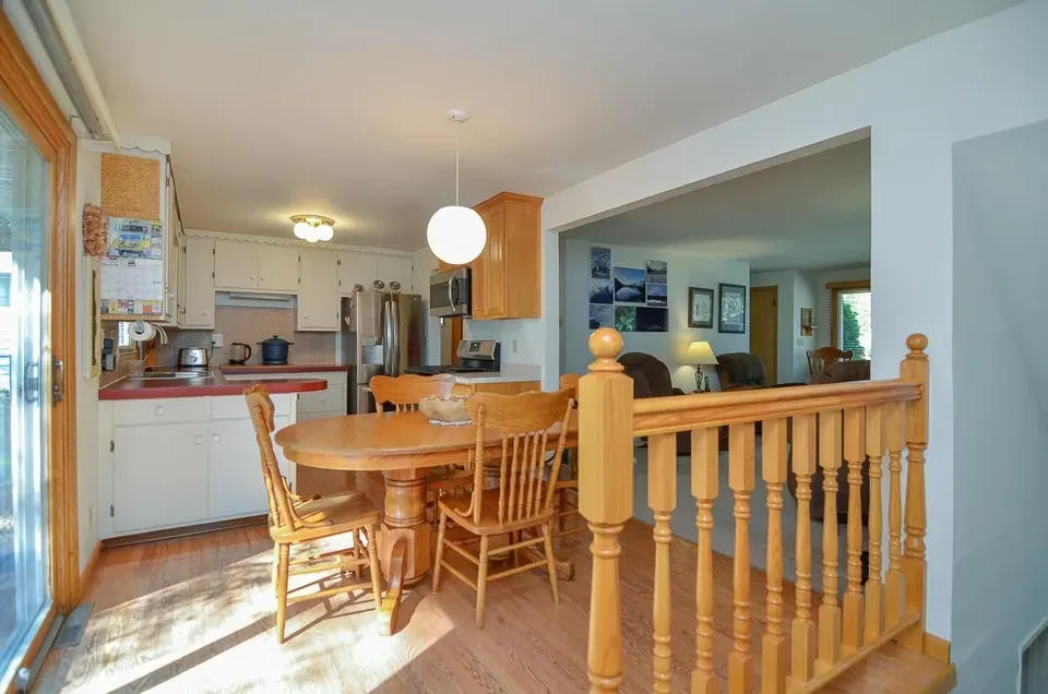 3 Bed 2 Bath Established Mid-Century Residence in Green Bay, WI - 5