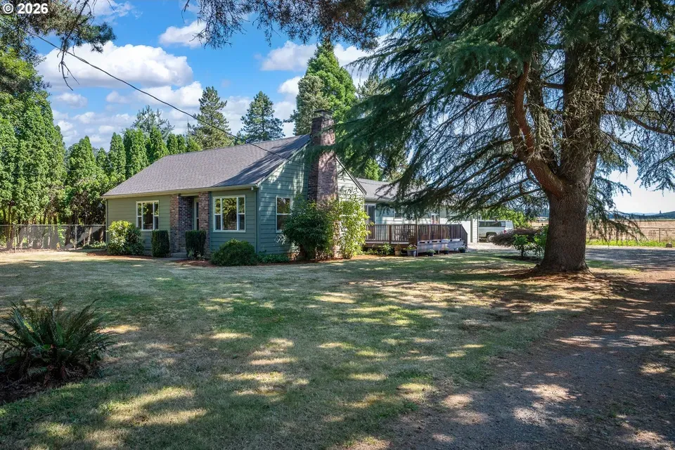 3 Bed 2 Bath Established Mid-Century Residence in Hillsboro, OR - 3