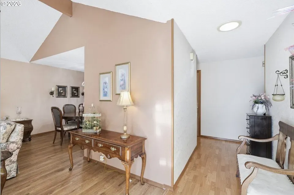 3 Bed 2 Bath Established Mid-Century Residence in Hillsboro, OR - 5
