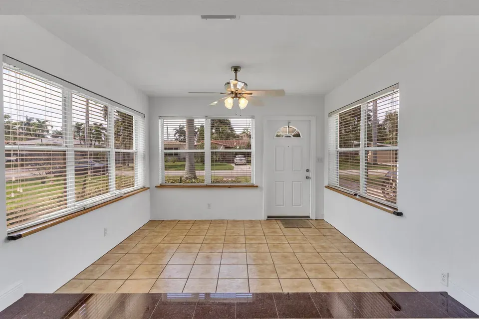 3 Bed 2 Bath Established Mid-Century Residence in Hollywood, FL - 3