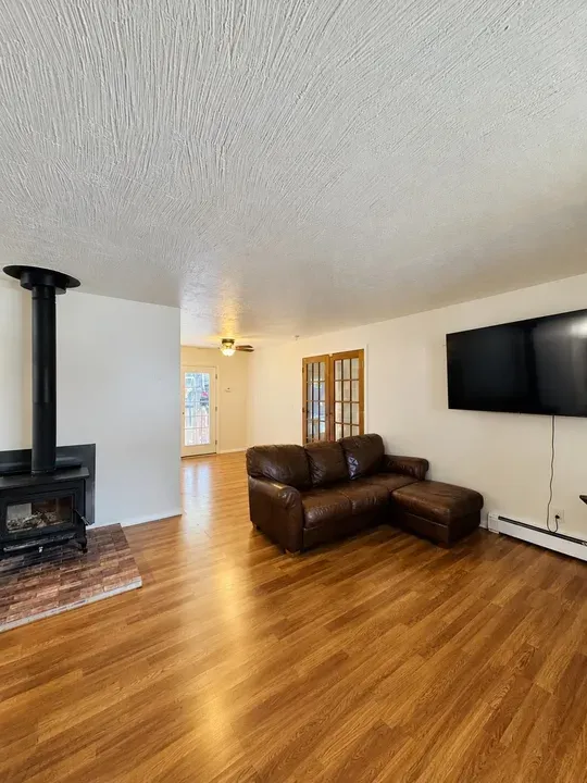 3 Bed 2 Bath Established Mid-Century Residence in Juneau, AK - 3