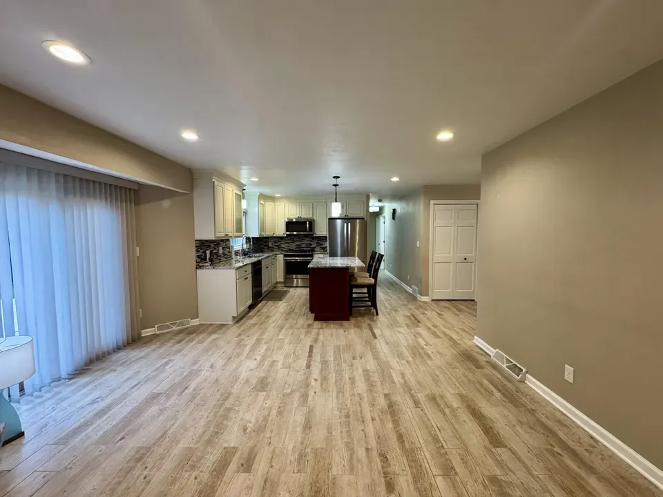 3 Bed 2 Bath Established Mid-Century Residence in Kenosha, WI - 3