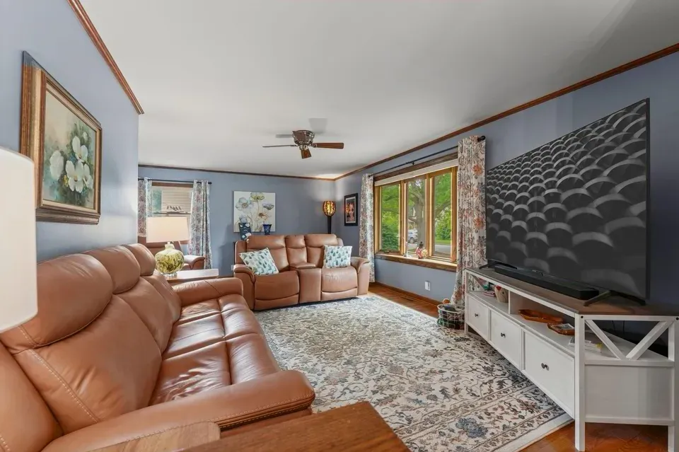 3 Bed 2 Bath Established Mid-Century Residence in Kenosha, WI - 4