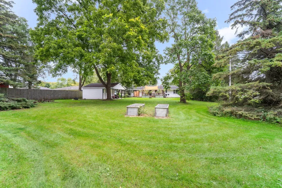 3 Bed 2 Bath Established Mid-Century Residence in Kenosha, WI - 3