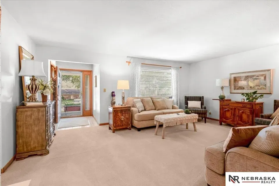 3 Bed 2 Bath Established Mid-Century Residence in Lincoln, NE - 4