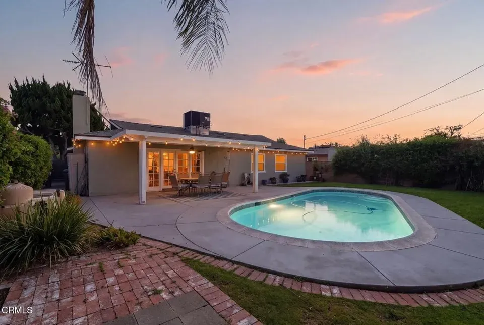 3 Bed 2 Bath Established Mid-Century Residence in Los Angeles, CA - 1