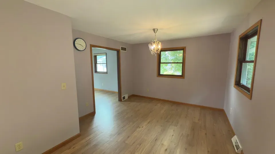 3 Bed 2 Bath Established Mid-Century Residence in Madison, WI - 5