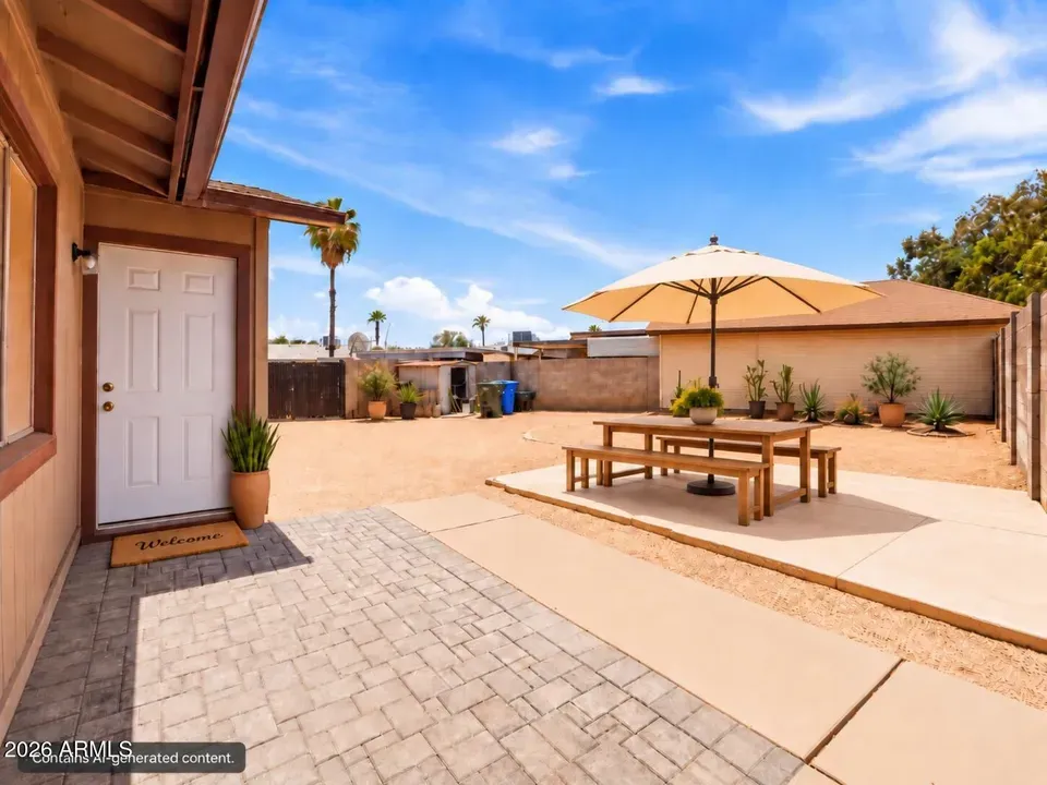 3 Bed 2 Bath Established Mid-Century Residence in Phoenix, AZ - 5