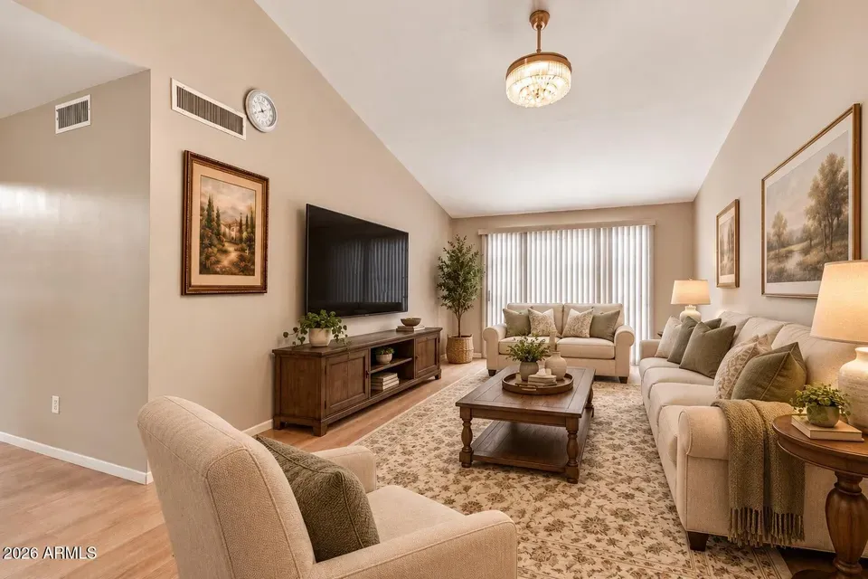 3 Bed 2 Bath Established Mid-Century Residence in Phoenix, AZ - 1