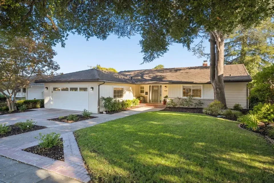 3 Bed 2 Bath Established Mid-Century Residence in San Jose, CA - 3