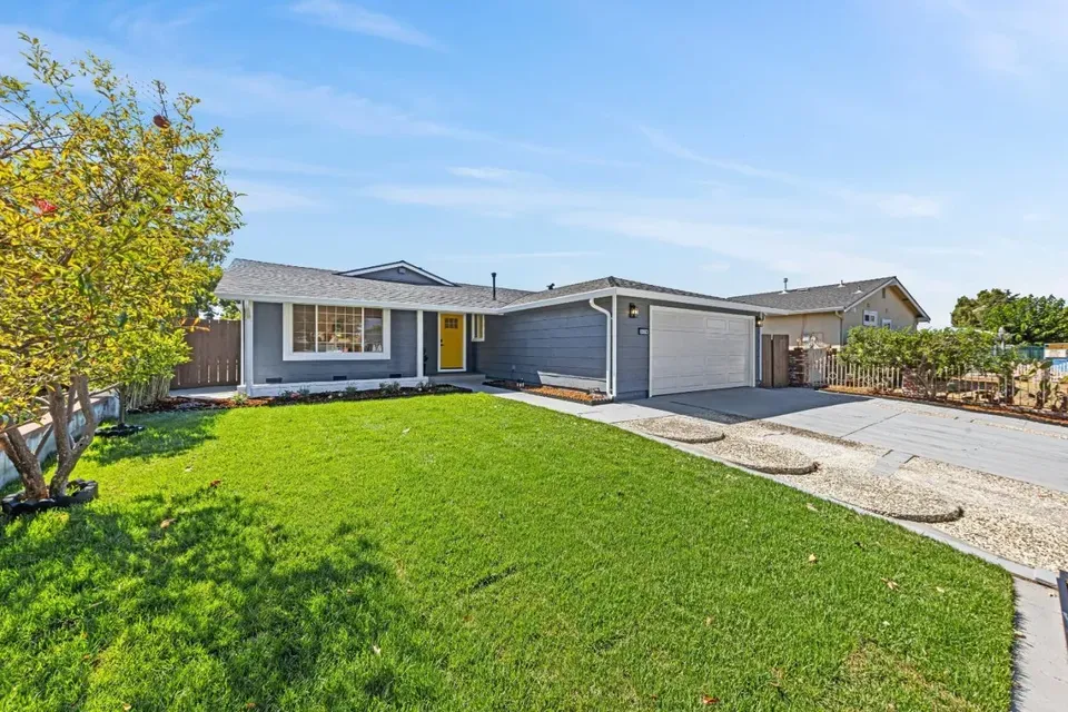 3 Bed 2 Bath Established Mid-Century Residence in San Jose, CA - 4