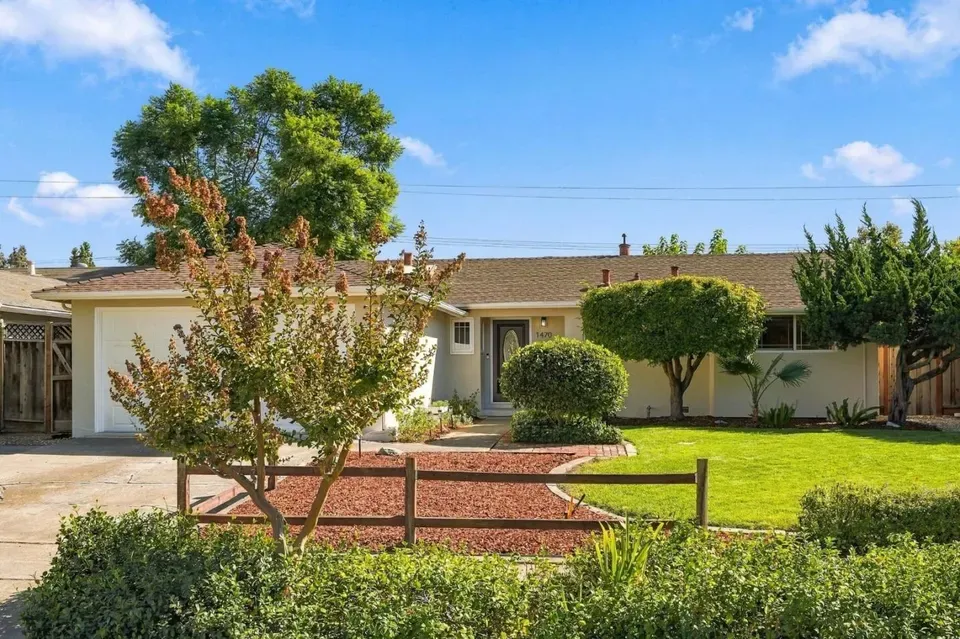 3 Bed 2 Bath Established Mid-Century Residence in San Jose, CA