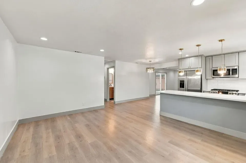 3 Bed 2 Bath Established Mid-Century Residence in San Jose, CA - 2