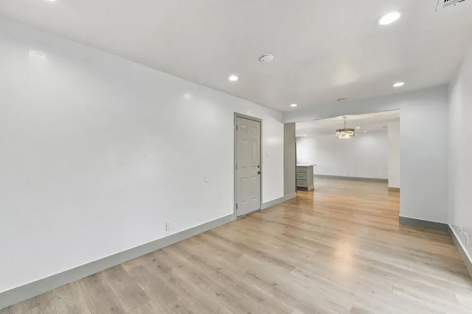 3 Bed 2 Bath Established Mid-Century Residence in San Jose, CA - 5