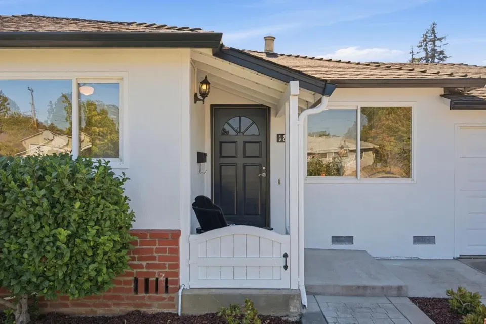 3 Bed 2 Bath Established Mid-Century Residence in San Jose, CA - 4