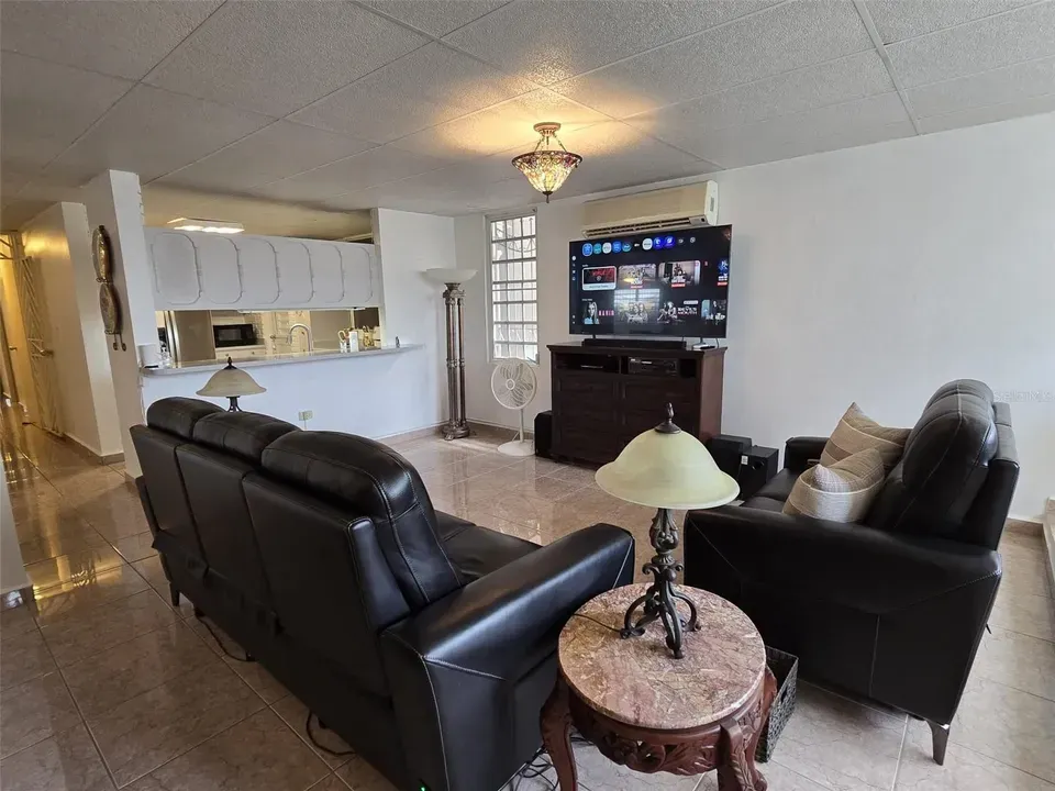 3 Bed 2 Bath Established Mid-Century Residence in San Juan, PR - 3