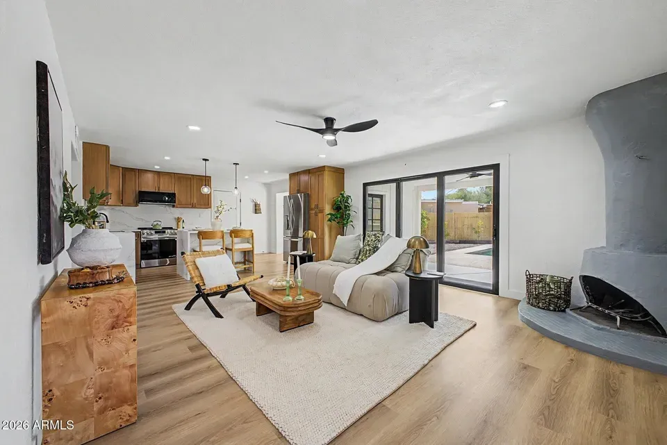 3 Bed 2 Bath Established Mid-Century Residence in Scottsdale, AZ - 1