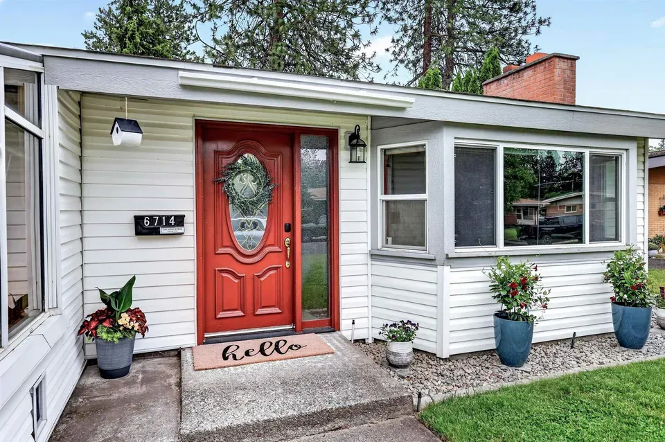 3 Bed 2 Bath Established Mid-Century Residence in Spokane, WA - 5