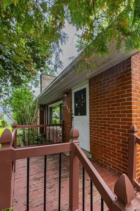 3 Bed 2 Bath Established Mid-Century Residence in Troy, MI - 5