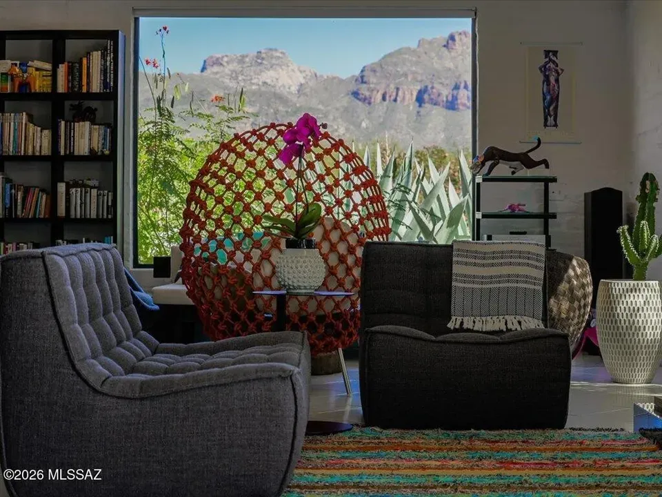 3 Bed 2 Bath Established Mid-Century Residence in Tucson, AZ - 4