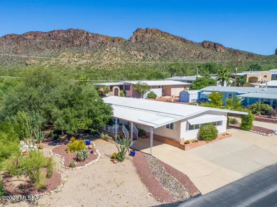 3 Bed 2 Bath Established Mid-Century Residence in Tucson, AZ - 4
