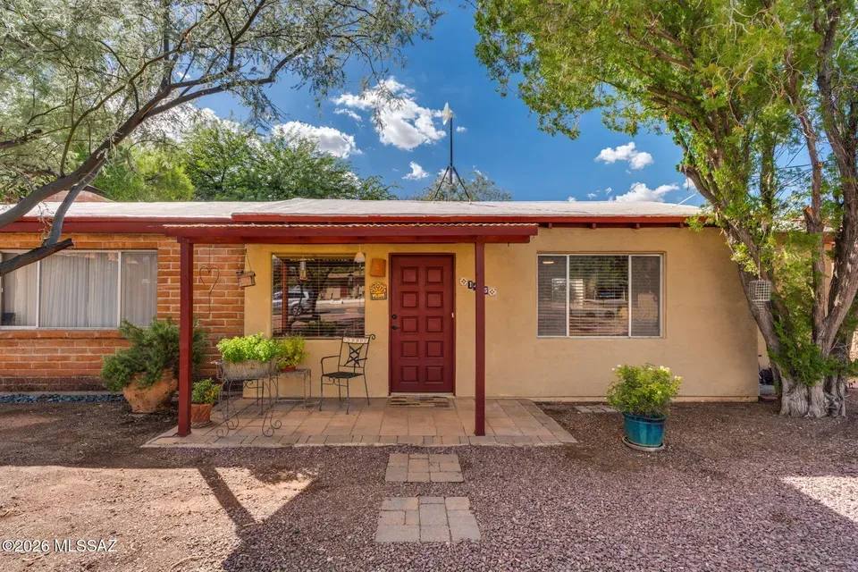 3 Bed 2 Bath Established Mid-Century Residence in Tucson, AZ - 3