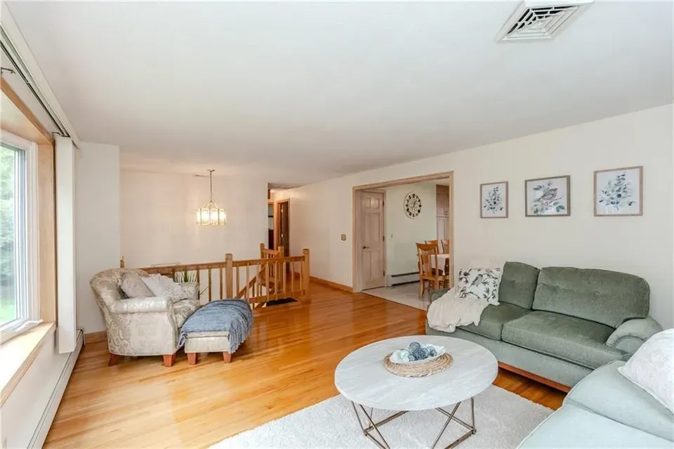3 Bed 2 Bath Established Mid-Century Residence in Warwick, RI - 5