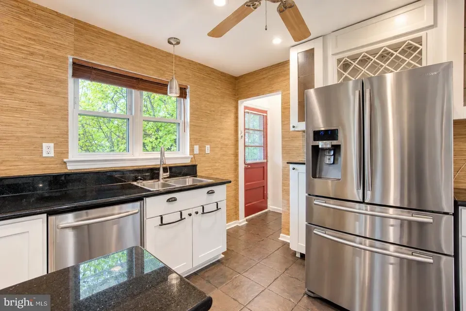 3 Bed 2 Bath Established Mid-Century Residence in Washington, DC - 5