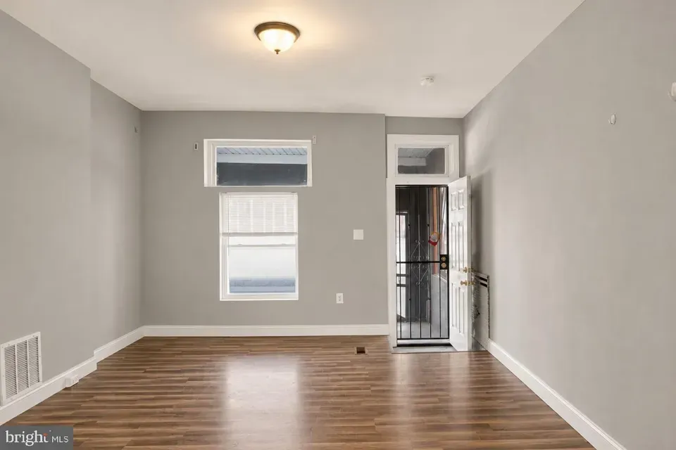 3 Bed 2 Bath Established Multi-Level Townhouse in Baltimore, MD - 3