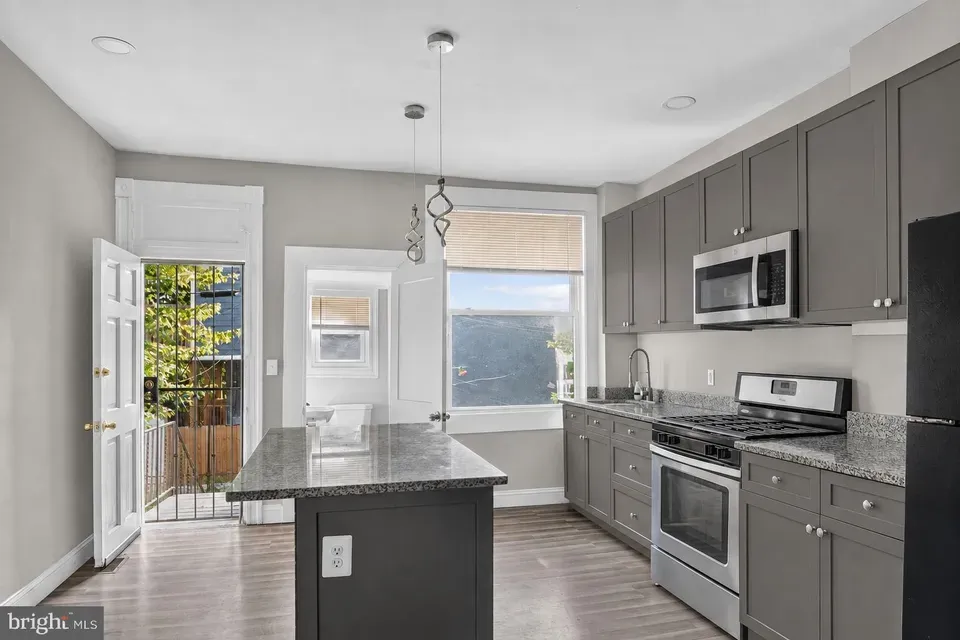 3 Bed 2 Bath Established Multi-Level Townhouse in Baltimore, MD - 4