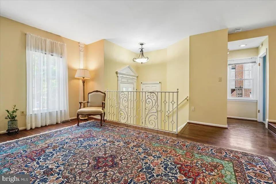 3 Bed 2 Bath Established Multi-Level Townhouse in Bethesda, MD - 5