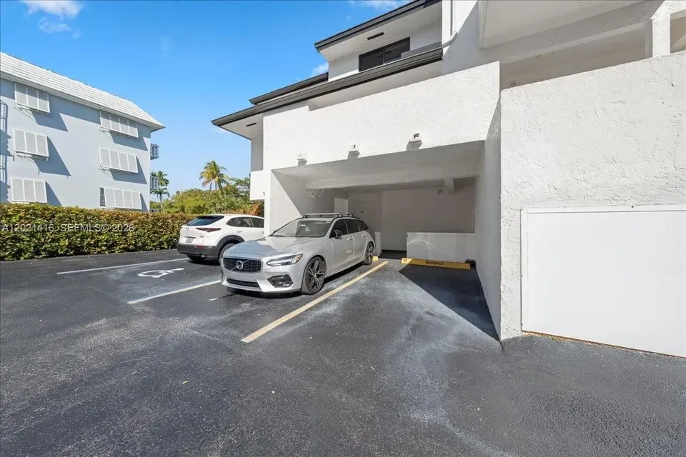 3 Bed 2 Bath Established Multi-Level Townhouse in Coral Gables, FL - 3
