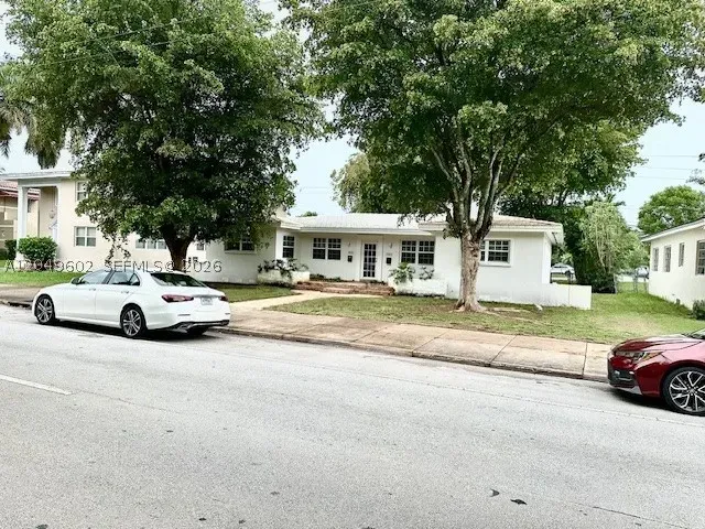 3 Bed 2 Bath Established Multi-Level Townhouse in Coral Gables, FL - 2