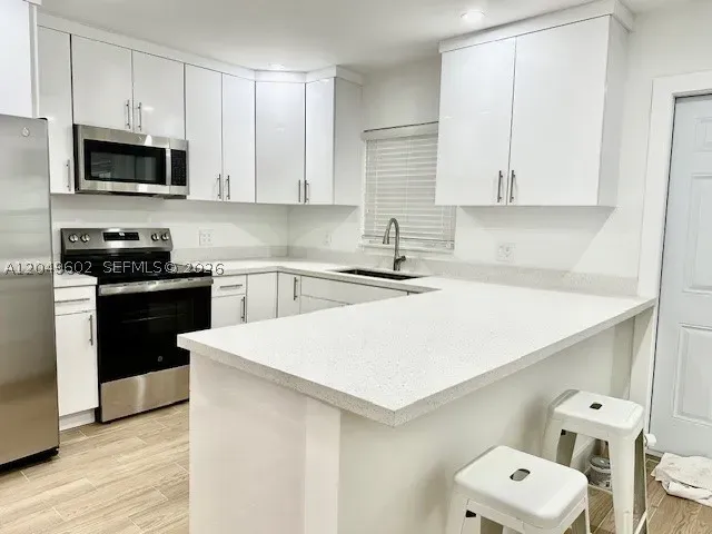 3 Bed 2 Bath Established Multi-Level Townhouse in Coral Gables, FL - 5