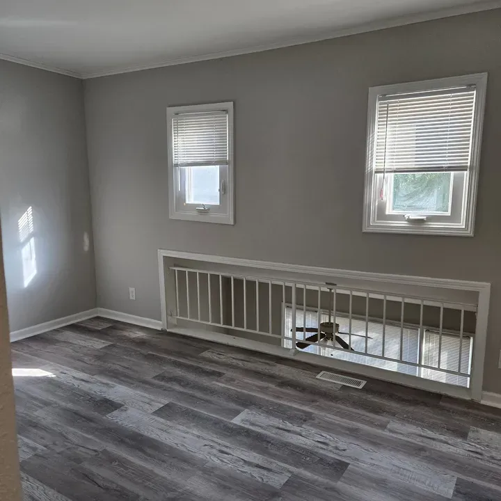 3 Bed 2 Bath Established Multi-Level Townhouse in Kansas City, KS - 3