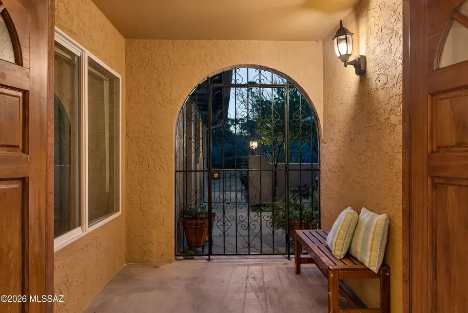 3 Bed 2 Bath Established Multi-Level Townhouse in Tucson, AZ - 5