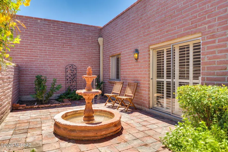 3 Bed 2 Bath Established Multi-Level Townhouse in Tucson, AZ - 5