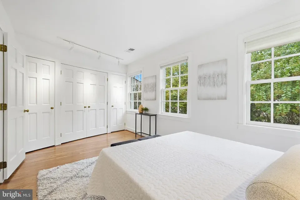 3 Bed 2 Bath Established Multi-Level Townhouse in Washington, DC - 5