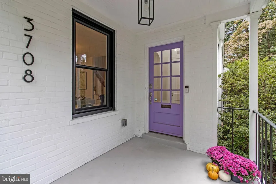 3 Bed 2 Bath Established Multi-Level Townhouse in Washington, DC - 3