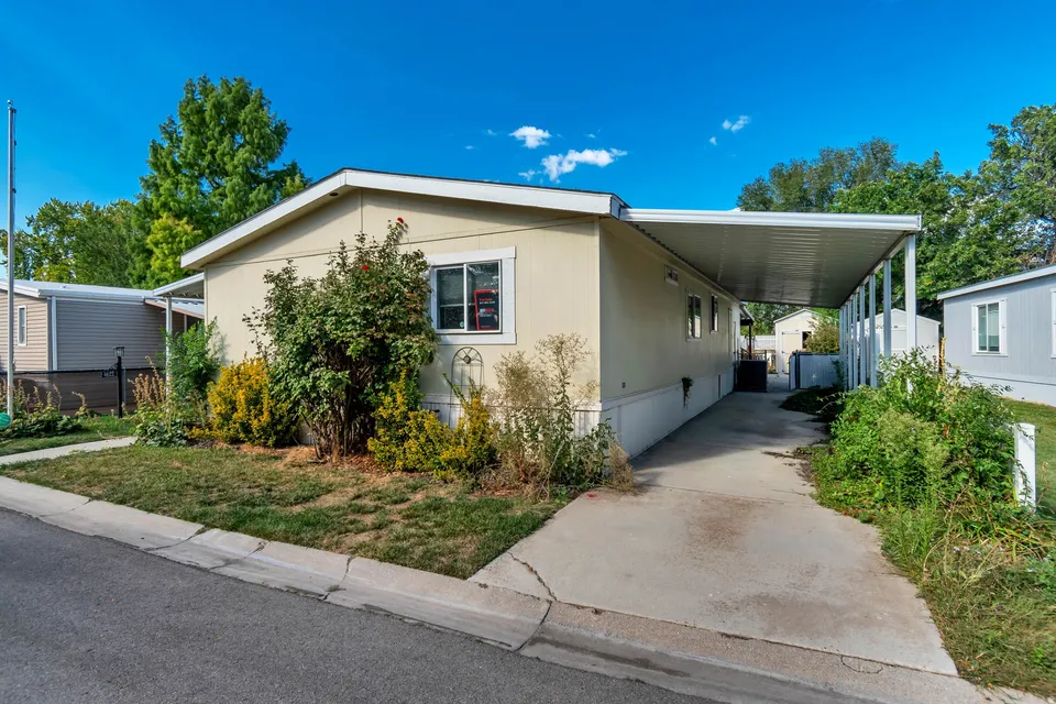 3 Bed 2 Bath Mediterranean Revival in Salt Lake City, UT
