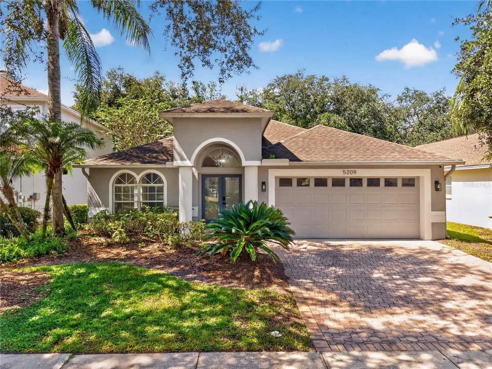3 Bed 2 Bath Mid-Century Modern in Tampa, FL