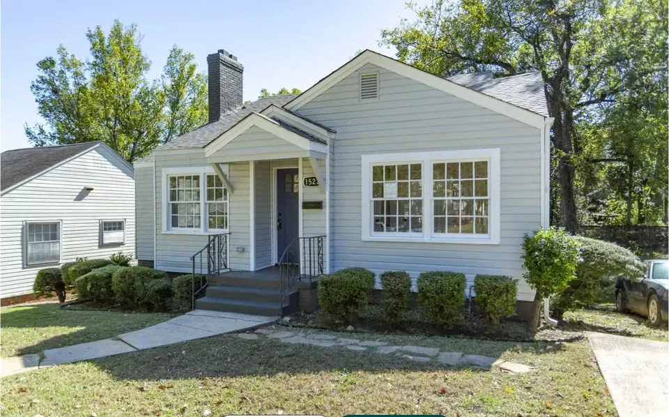 3 Bed 2 Bath Modern Contemporary Residence in Birmingham, AL - 2