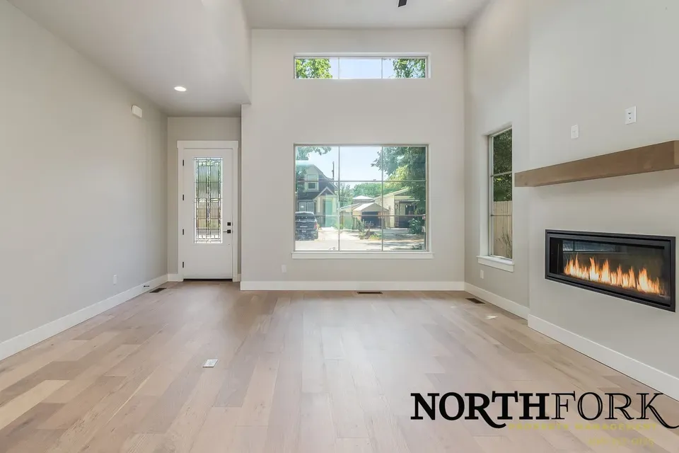 3 Bed 2 Bath Modern Contemporary Residence in Boise, ID - 2